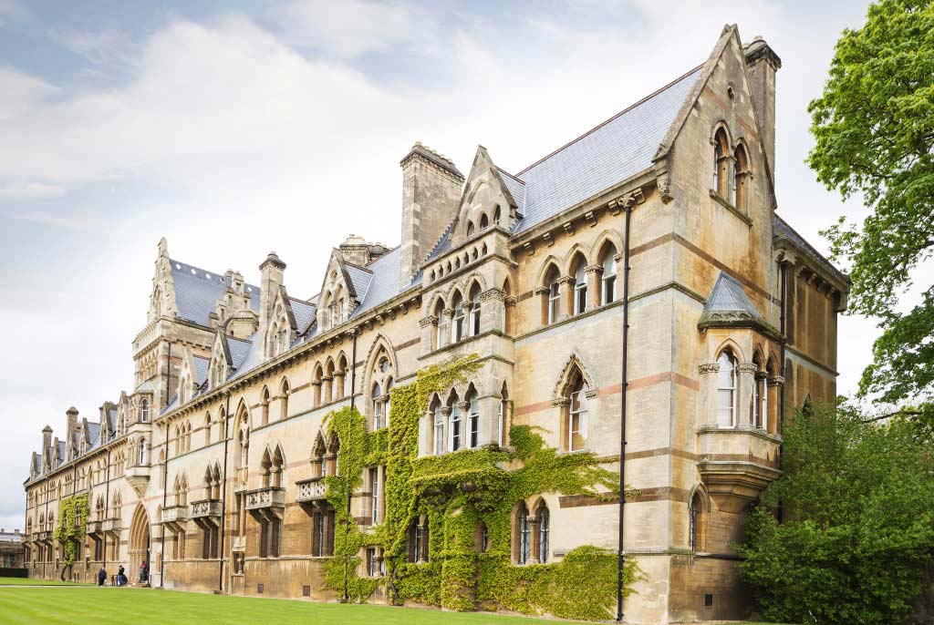 business_seminar_event_feat Tishk International University | Aviation Department