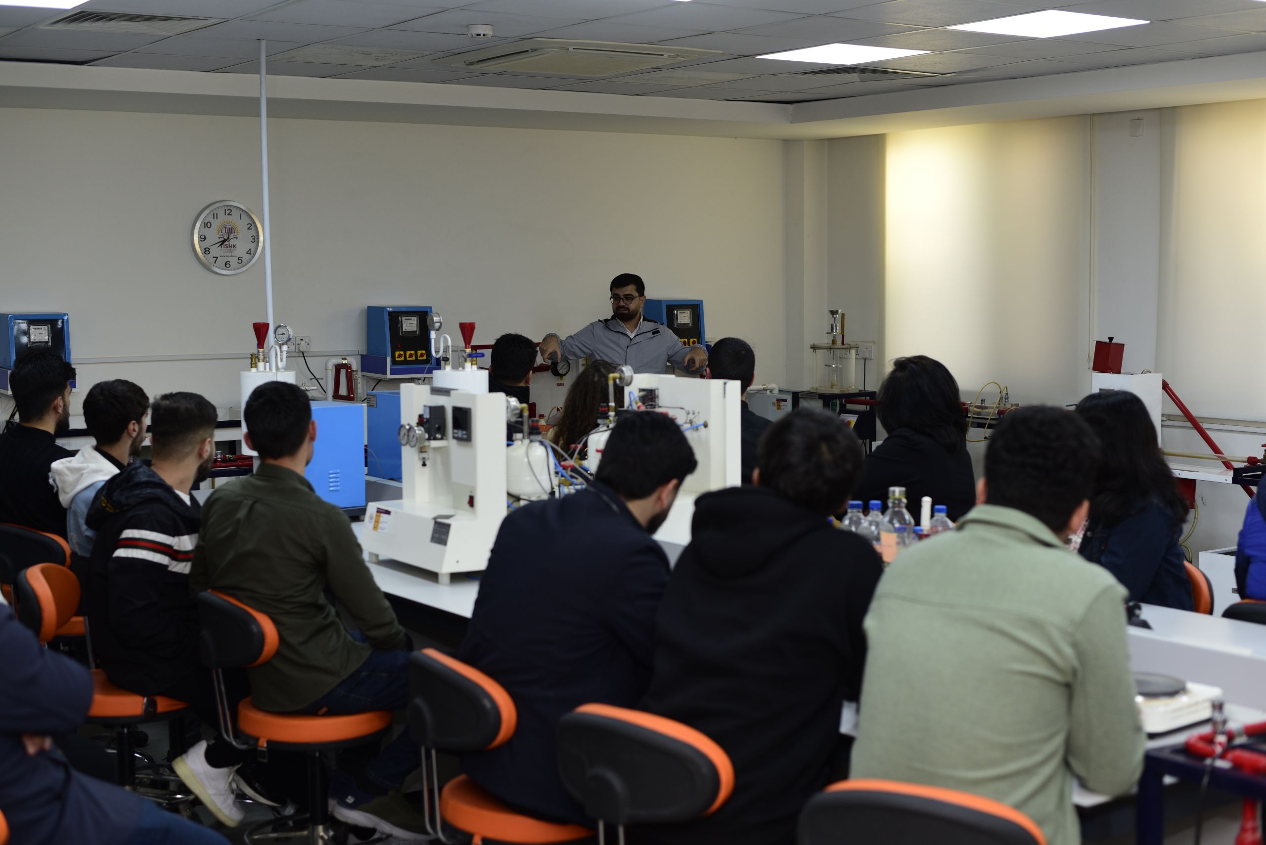 TIU, Petroleum and Mining Engineering, Peshang Private Institute, Oil and Gas, university visit, laboratory tour, academic collaboration, engineering education, petroleum engineering, TIU facilities.