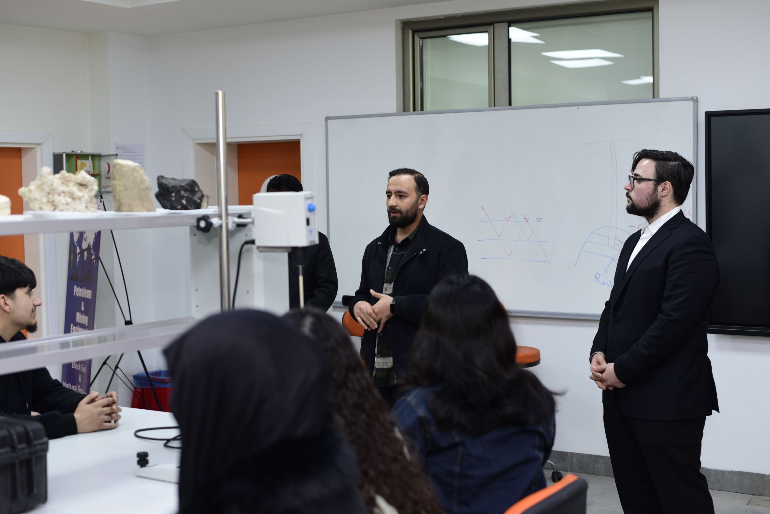 TIU, Petroleum and Mining Engineering, Peshang Private Institute, Oil and Gas, university visit, laboratory tour, academic collaboration, engineering education, petroleum engineering, TIU facilities.