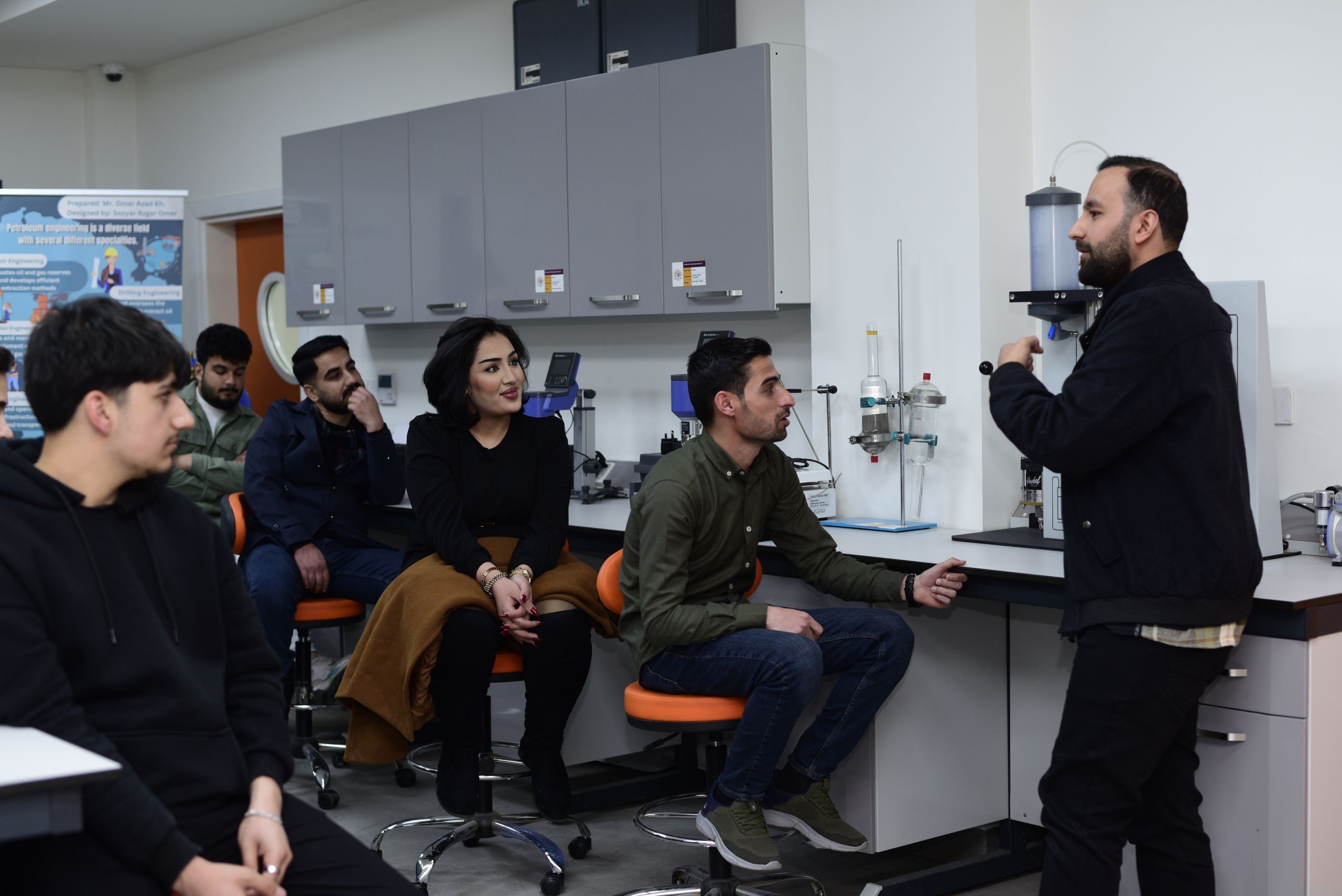 TIU, Petroleum and Mining Engineering, Peshang Private Institute, Oil and Gas, university visit, laboratory tour, academic collaboration, engineering education, petroleum engineering, TIU facilities.