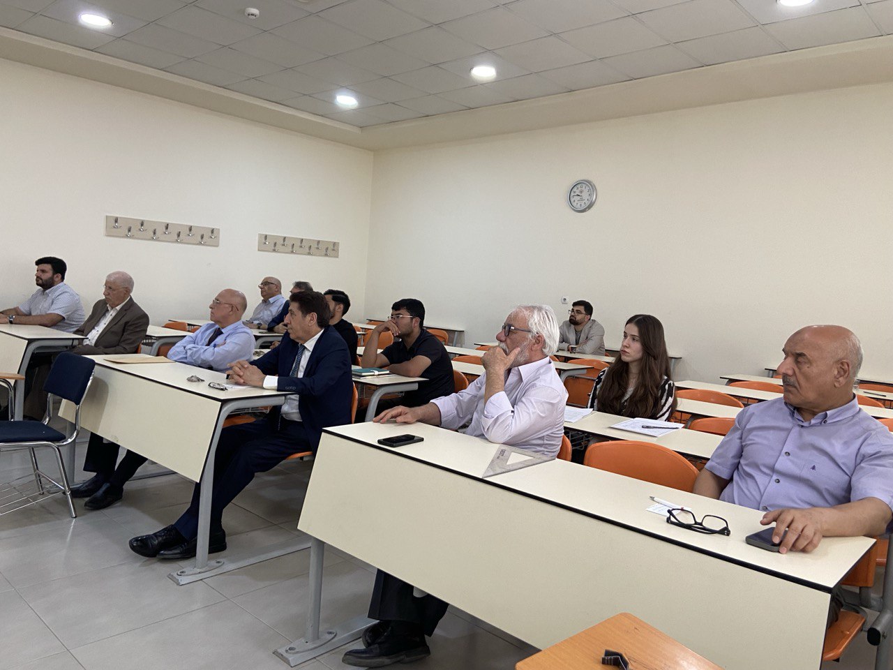 Earth and Mars, planetary science, TIU workshop, Dr. Tariq Kakahama, PAME, planetary comparison, soil science, solar system