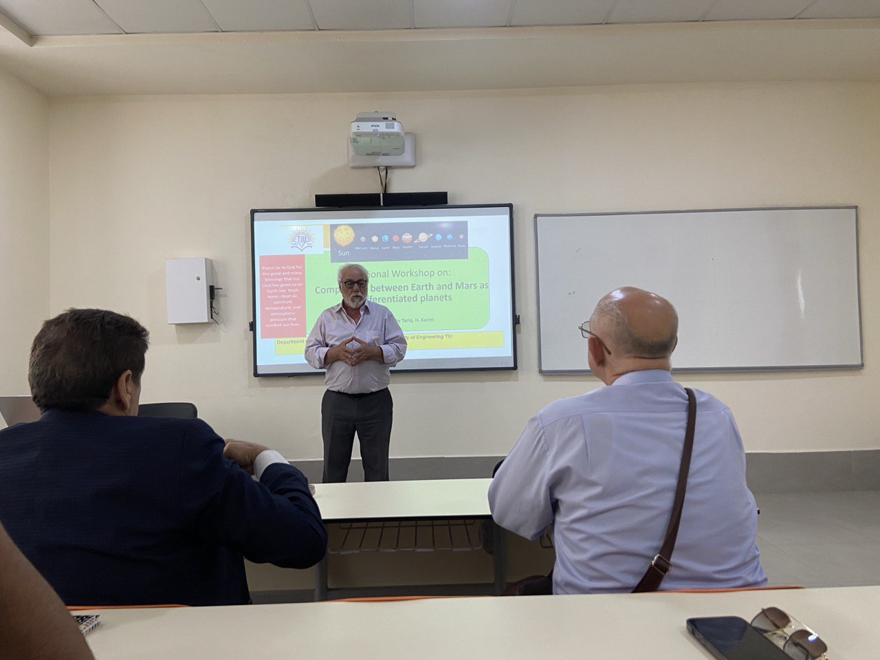 Earth and Mars, planetary science, TIU workshop, Dr. Tariq Kakahama, PAME, planetary comparison, soil science, solar system