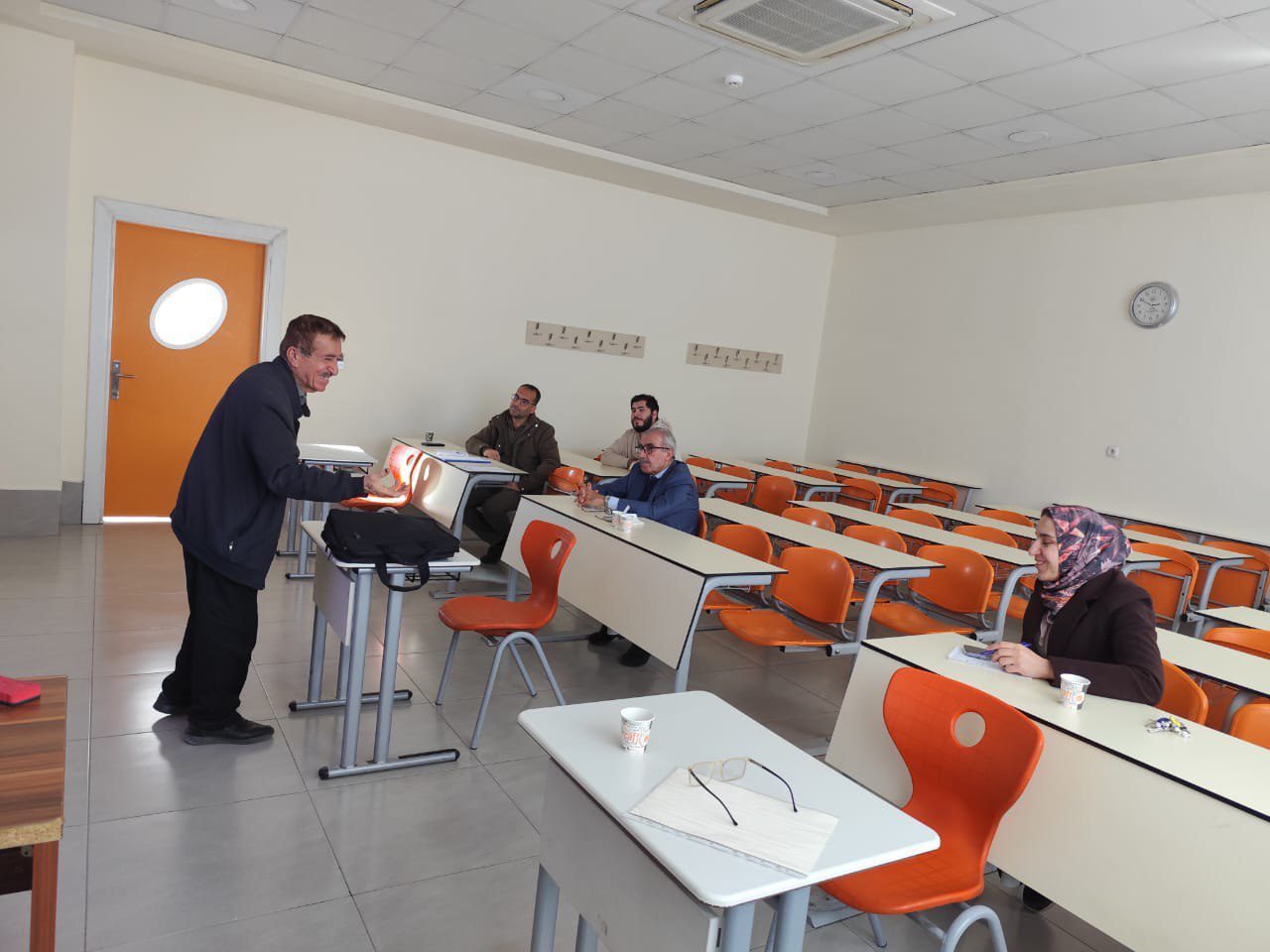 Empirical modeling training session at TIU