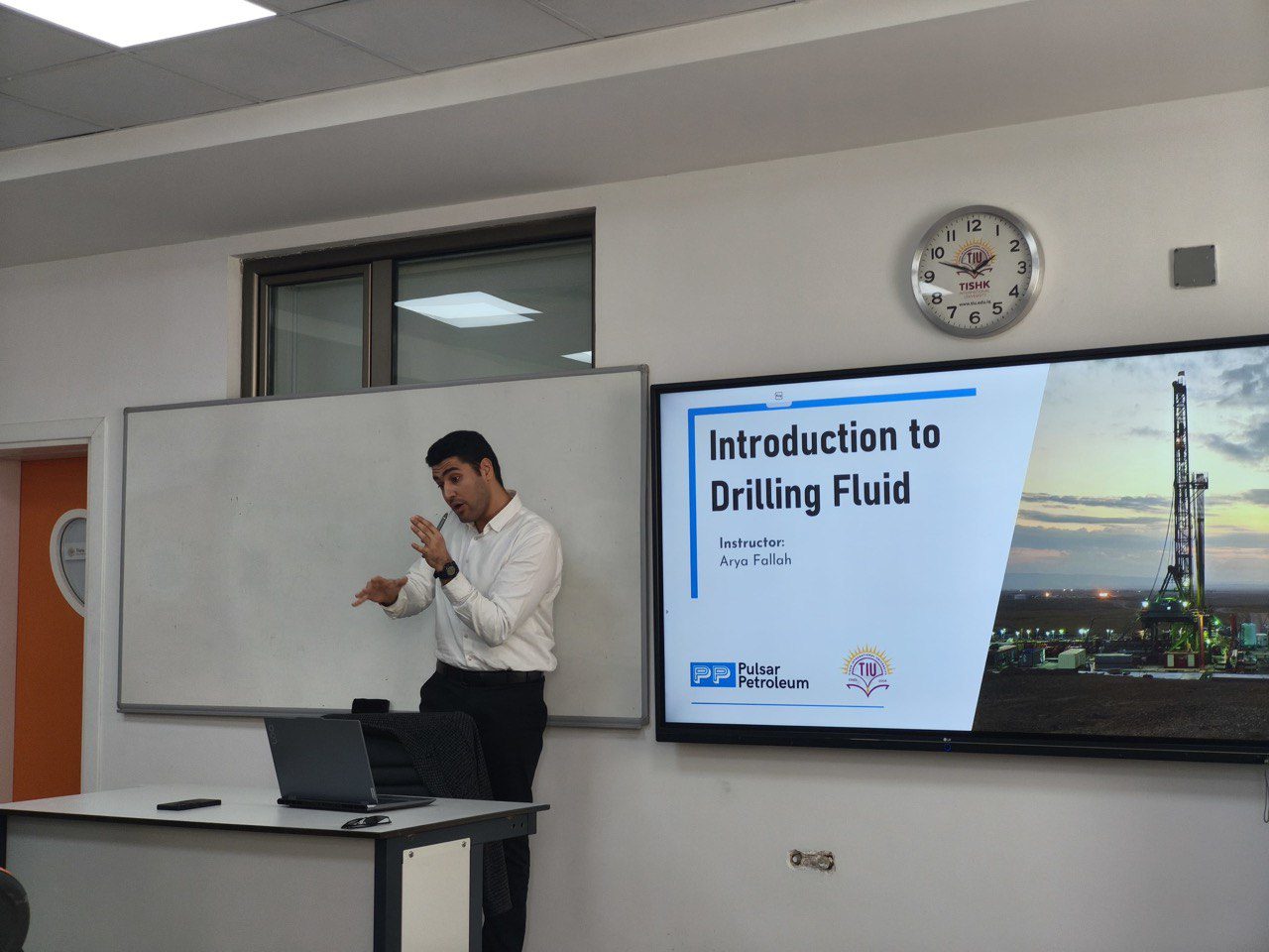 Industrial lecture at TIU – drilling engineering session