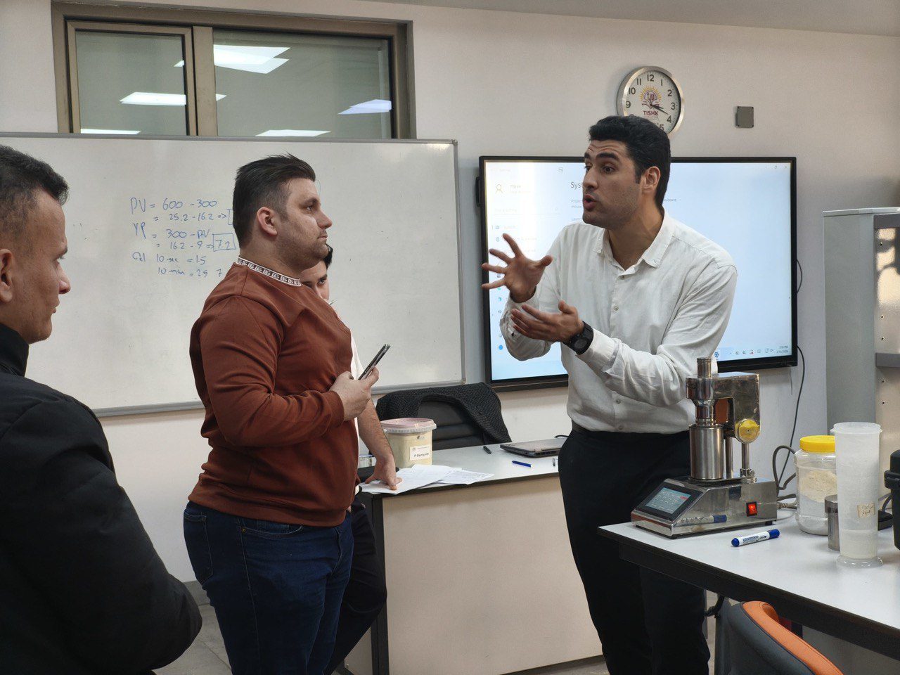 Mr. Arya Falah delivering lecture to TIU students