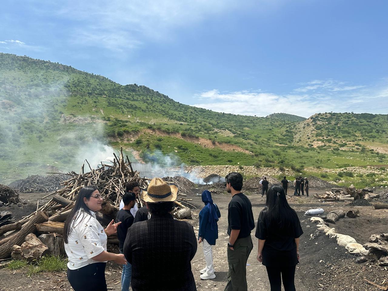 Petroleum geology field activity in Shaqlawa