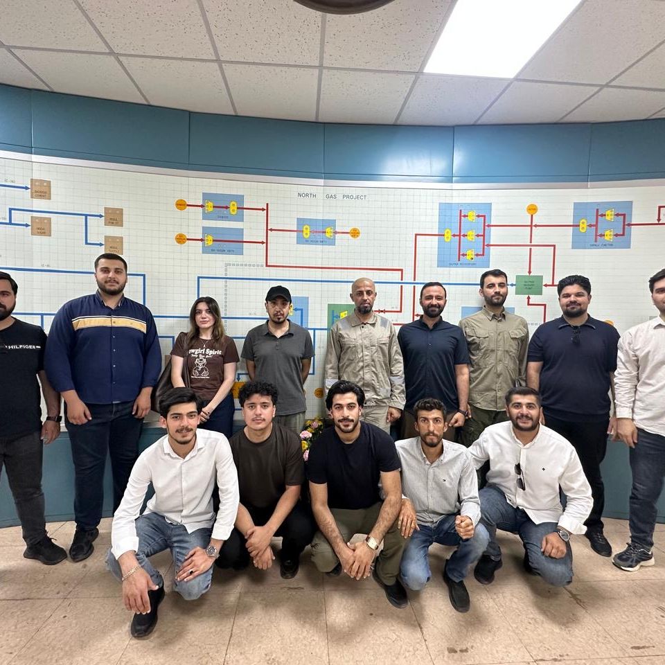 North Gas Company engineers explaining gas production processes to TIU students.